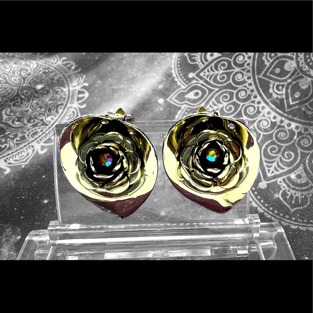 Vintage Silver-tone Floral Clip Earrings w/Red Aurora Borealis Rhinestone’s